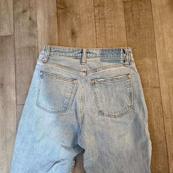 Ambercrombie and Fitch Mom high rise curve Love highrise jeans size 0 - Picture 9 of 15